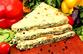 Осетинский пирог с листьями шпината и сыром